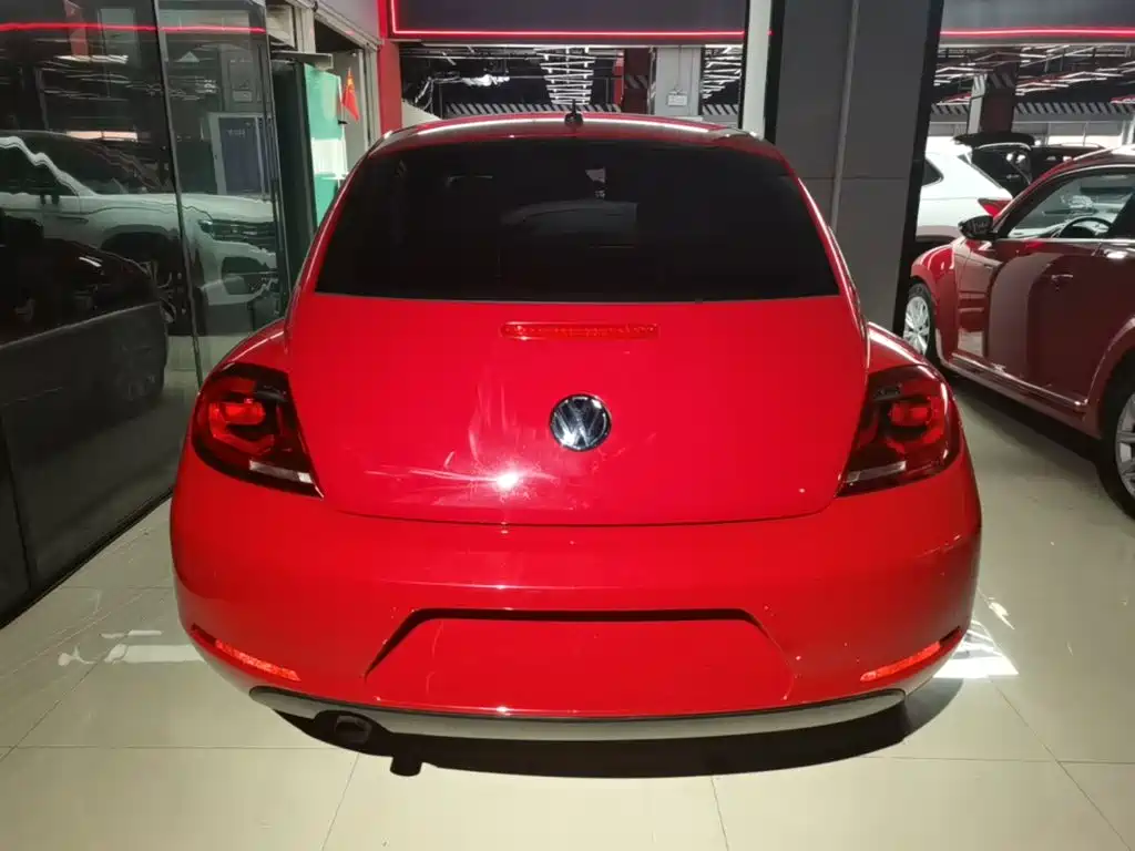 Volkswagen Beetle 2015