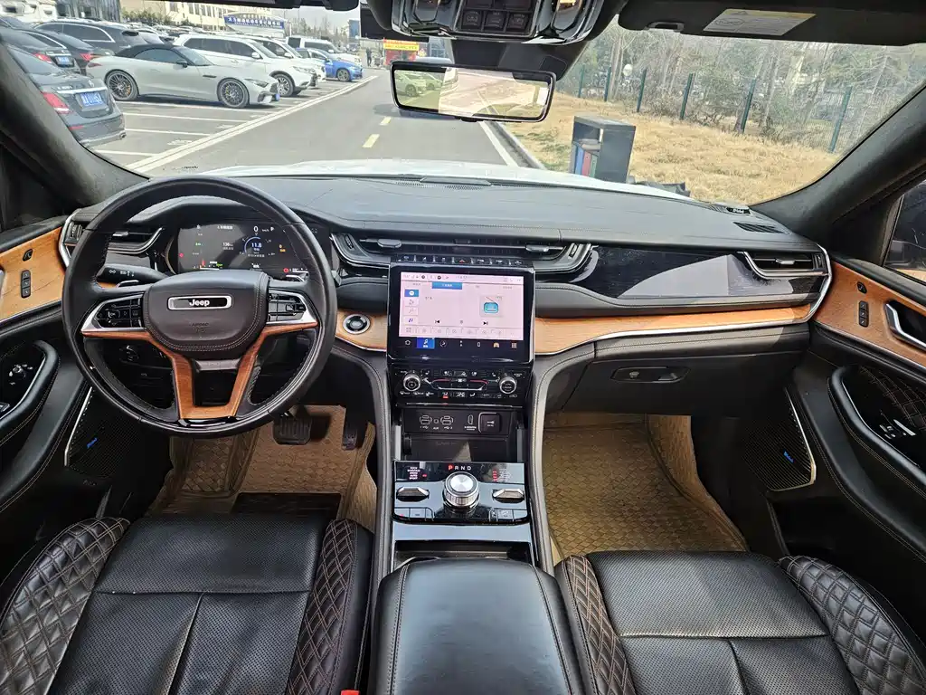 Jeep Grand Cherokee 4xe 2023 — фото 2