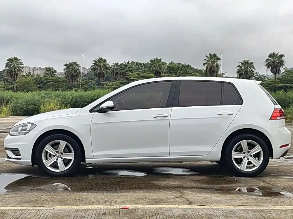 Volkswagen Golf 2019