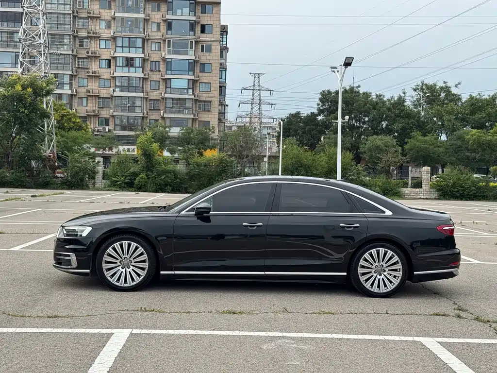 Audi A8 2019