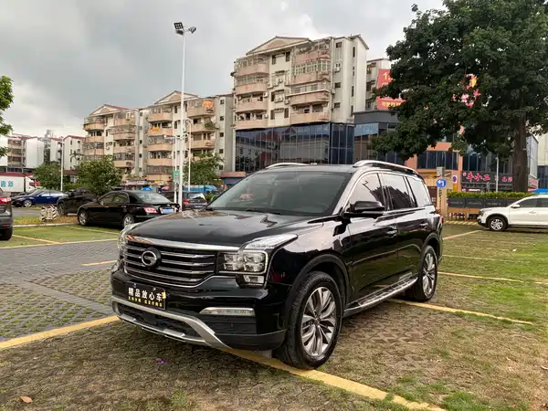 GAC Trumpchi GS8 2018