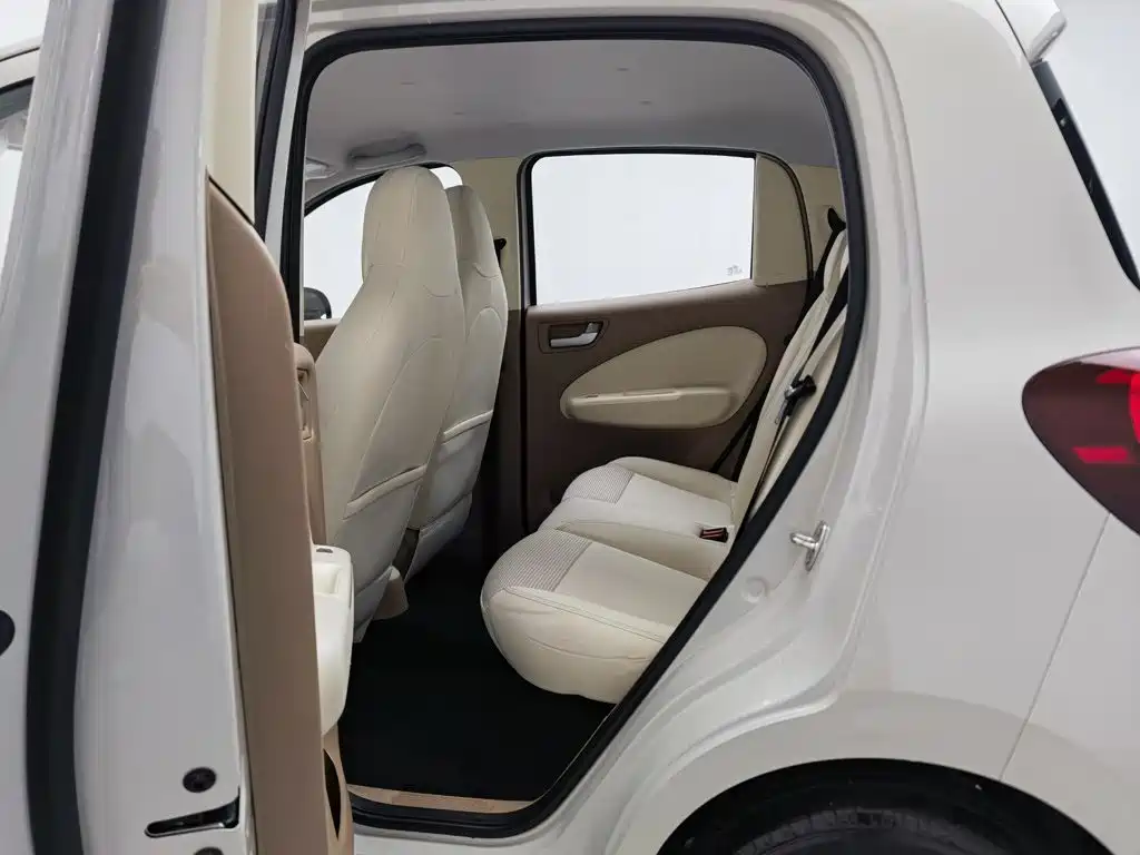 Wuling Hongguang MINIEV 2025 — фото 15