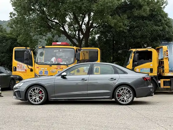 Audi S4 2023