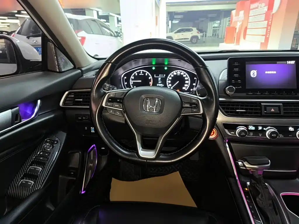 Honda Accord 2021 — фото 11