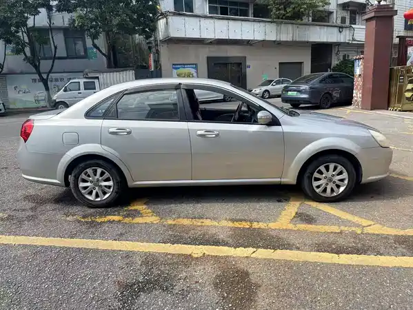 Buick Excelle 2011