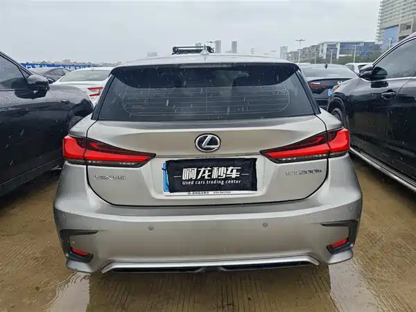 Lexus CT 2021