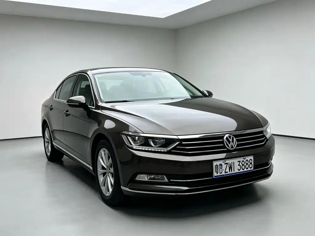 Volkswagen Magotan 2016