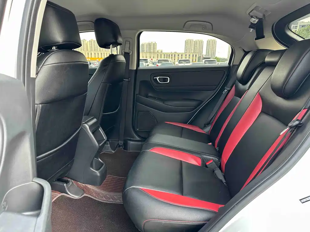 Honda Vezel 2023 — фото 10