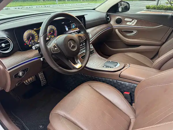 Mercedes-Benz E-Class 2018
