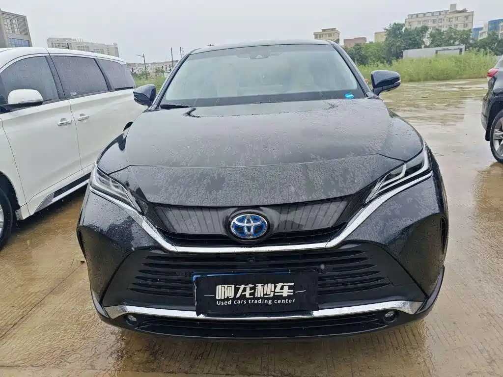 Toyota Harrier 2023 — фото 5