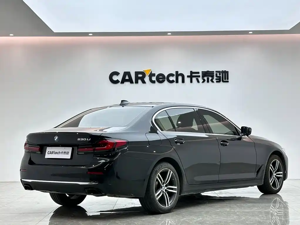 BMW 5 Series 2020