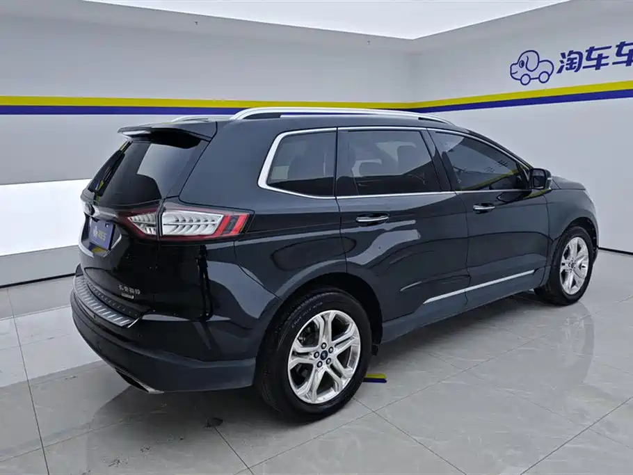 Ford Edge 2018 — фото 3