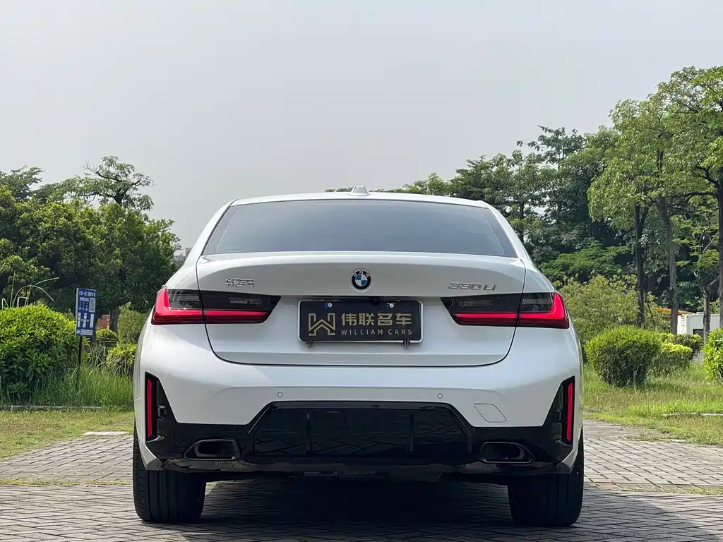 BMW 3 Series 2025