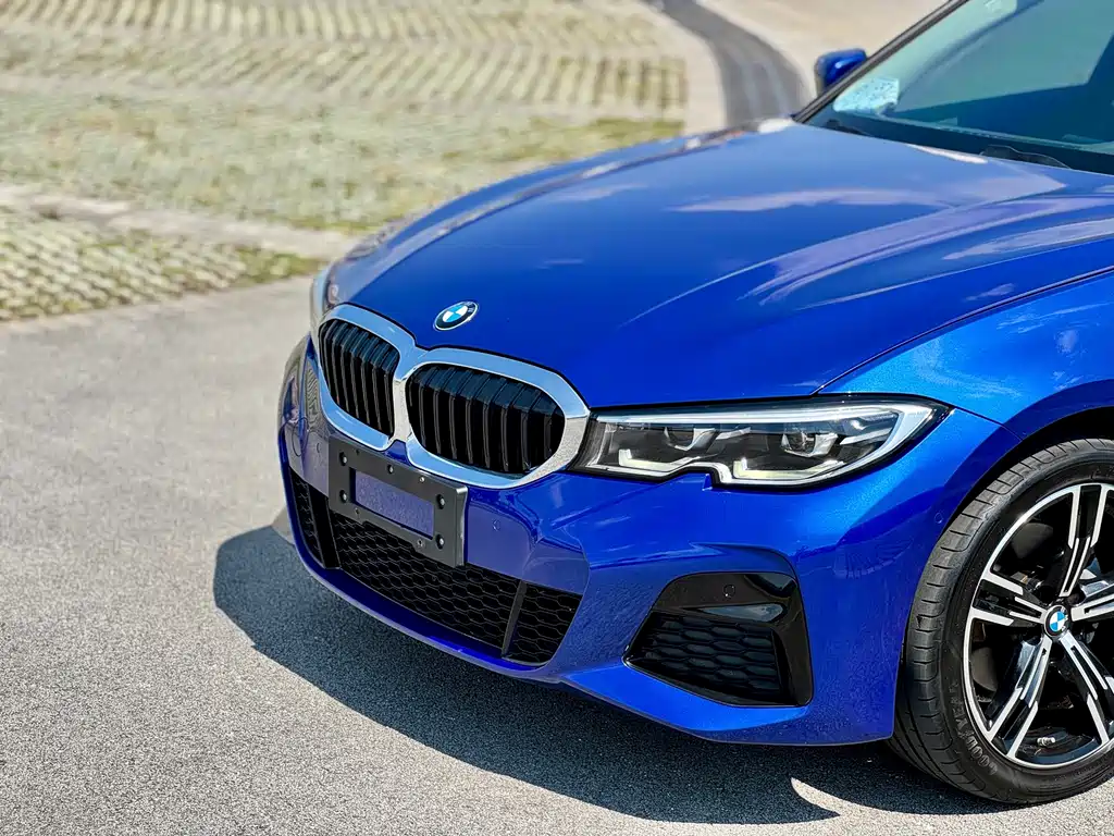 BMW 3 Series 2021 — фото 11