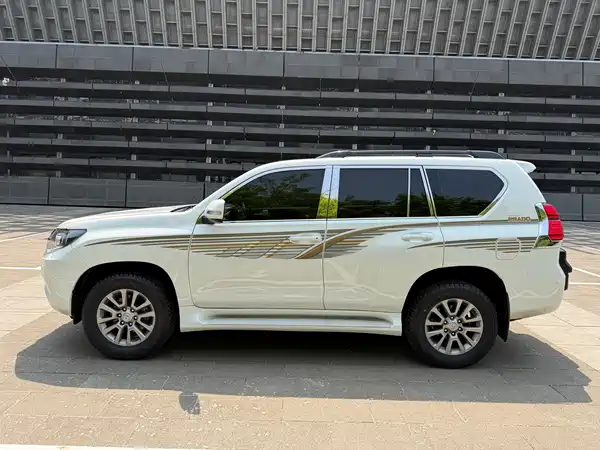Toyota Prado 2018