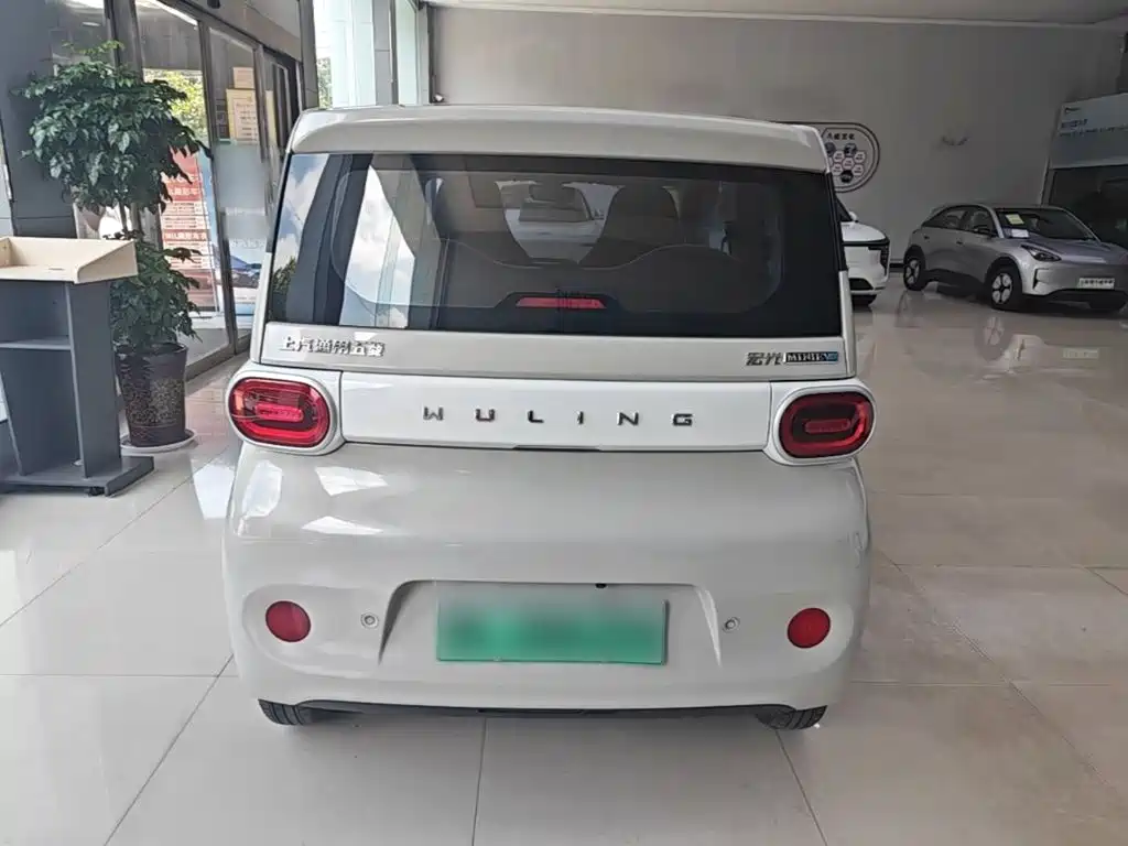 Wuling Hongguang MINIEV 2025