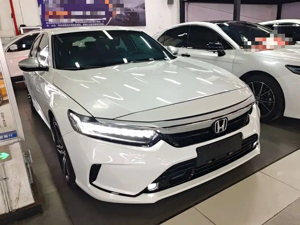 Honda Inspire 2023 — фото 4