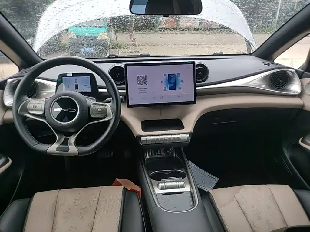 BYD Dolphin 2023 — фото 10