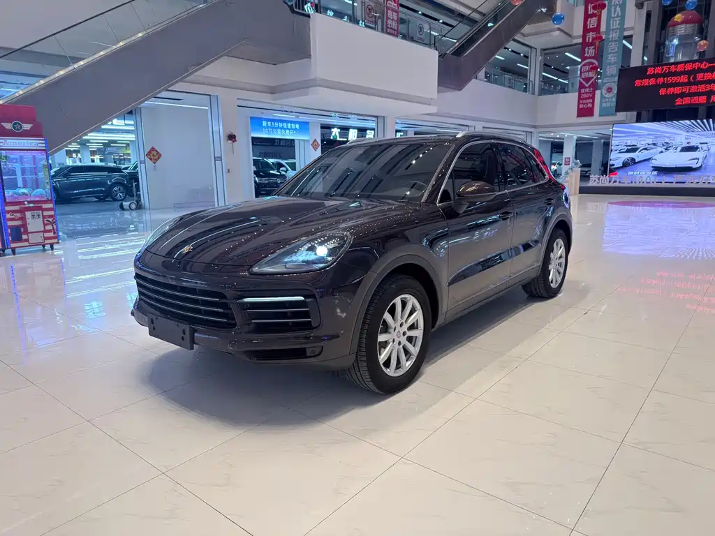 Porsche Cayenne 2019 — фото 1
