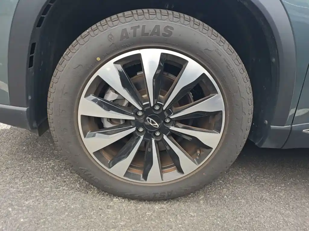 Chery Tiggo 8 PLUS 2025 — фото 23
