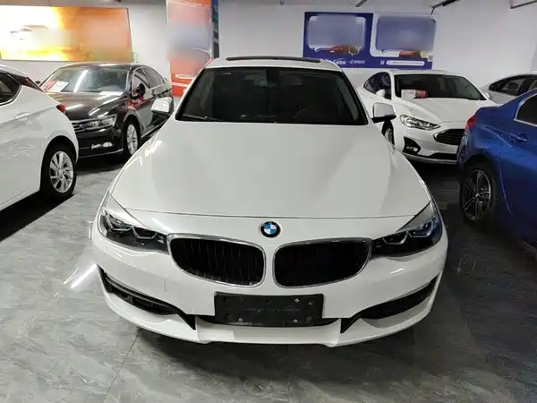 BMW 3 Series GT 2019