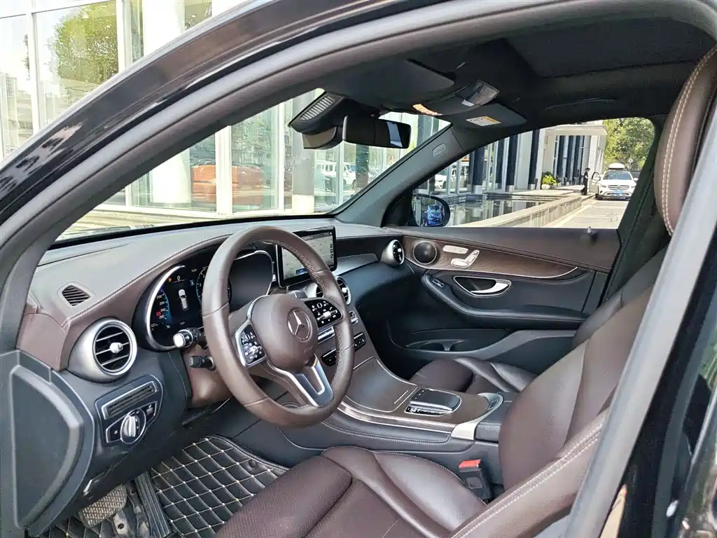 Mercedes-Benz GLC 2020