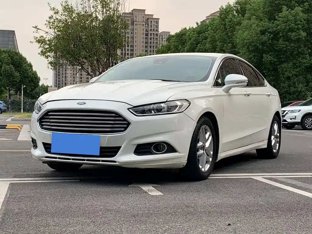 Ford Mondeo 2013