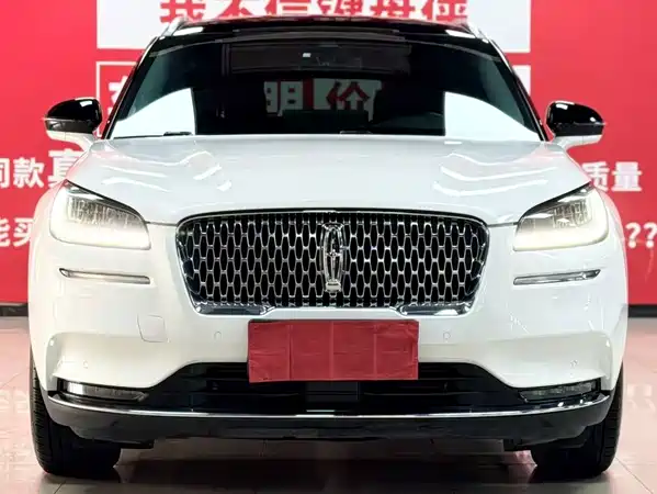 Lincoln Corsair 2021