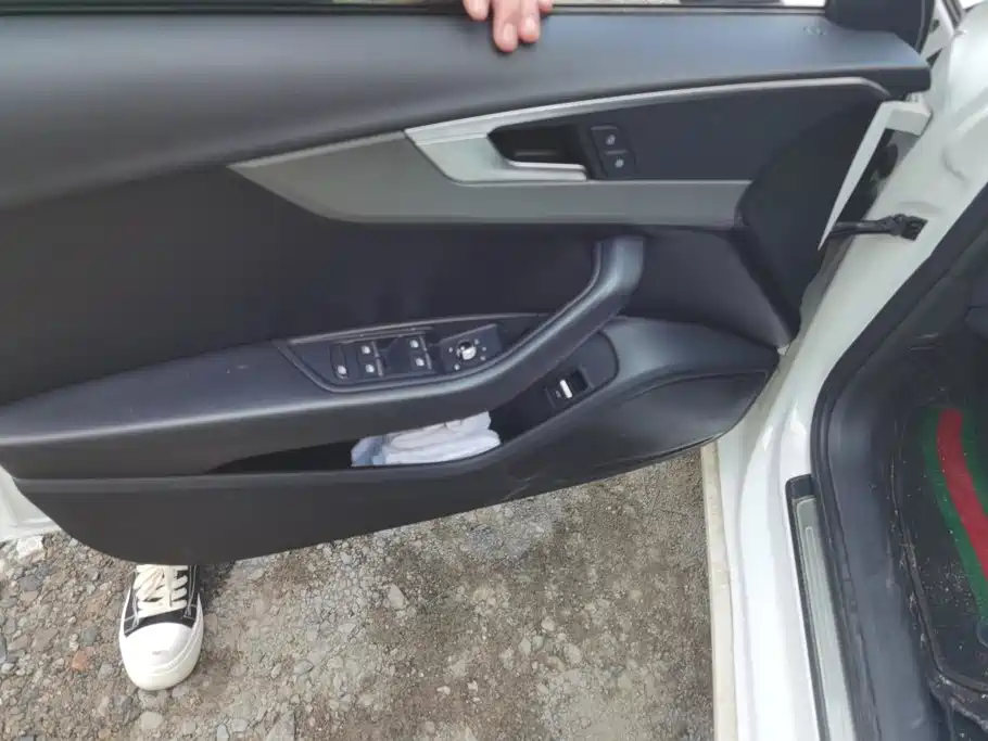 Audi A4L 2018