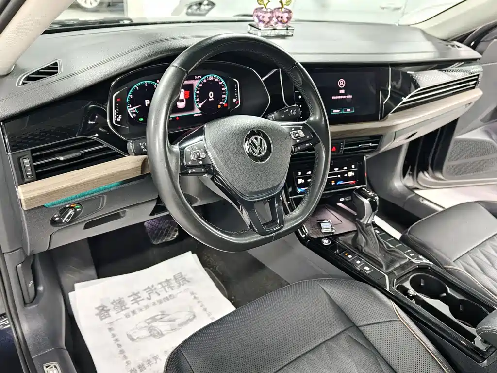 Volkswagen Passat 2020 — фото 14