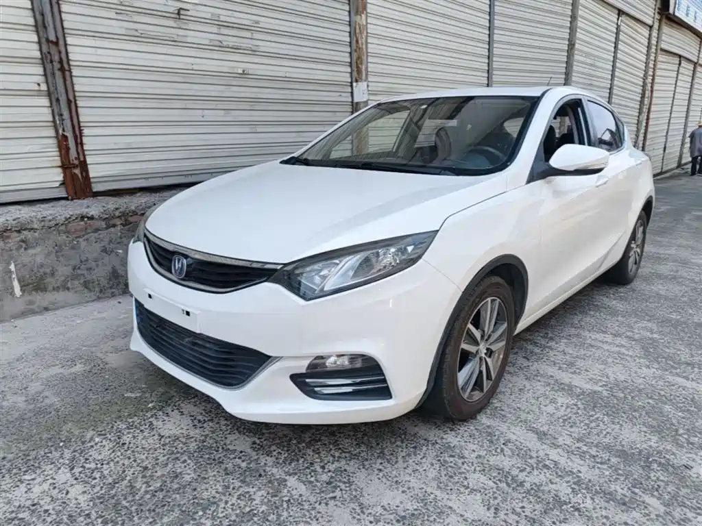 Changan Eado XT 2016 — фото 2