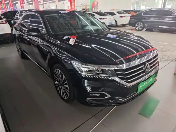 Volkswagen Passat 2021