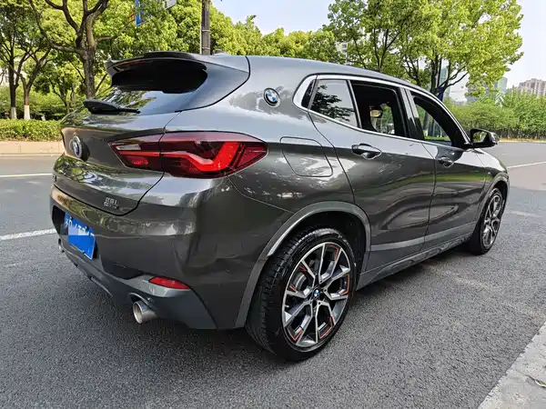BMW X2 2021