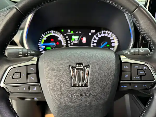 Toyota Crown Kluger 2022