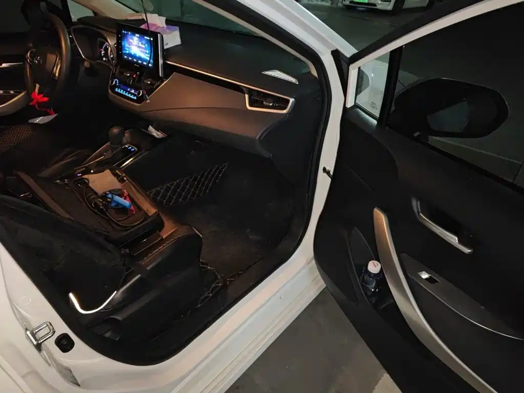 Toyota Corolla 2019 — фото 21