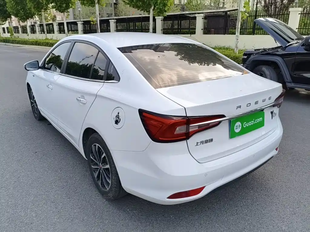 Roewe i5 2020