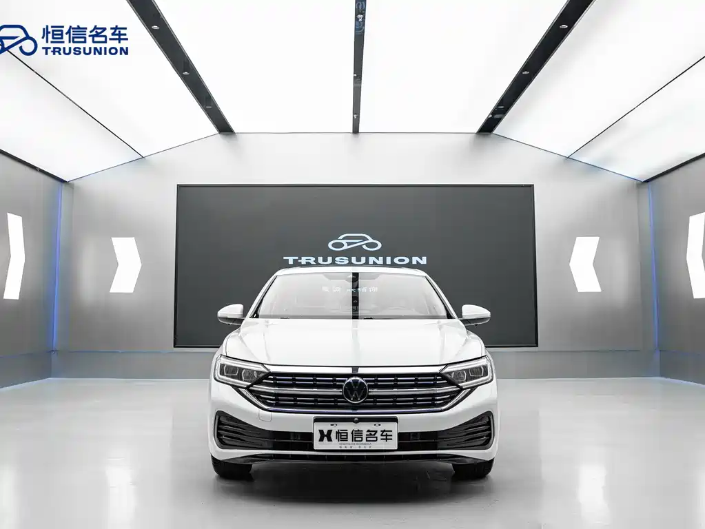 Volkswagen Sagitar 2023