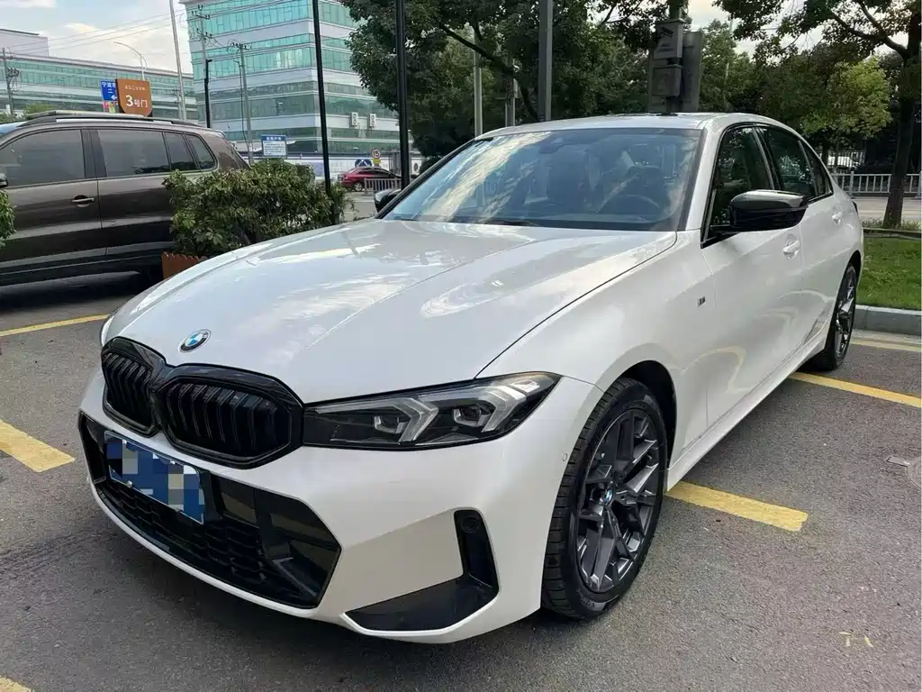 BMW 3 Series 2025
