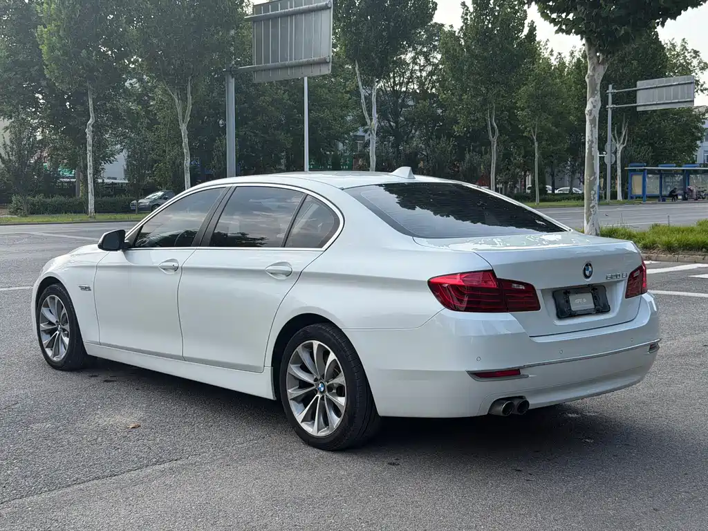 BMW 5 Series 2015