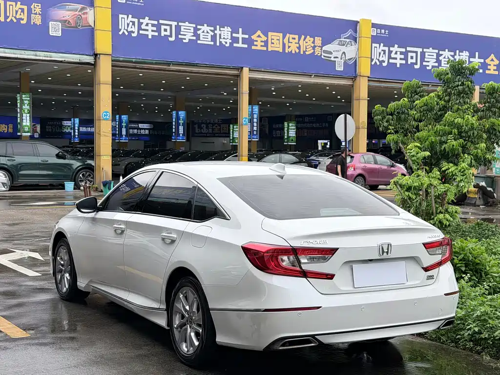 Honda Accord 2019 — фото 13