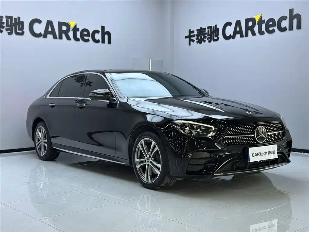 Mercedes-Benz E-Class 2022 — фото 2