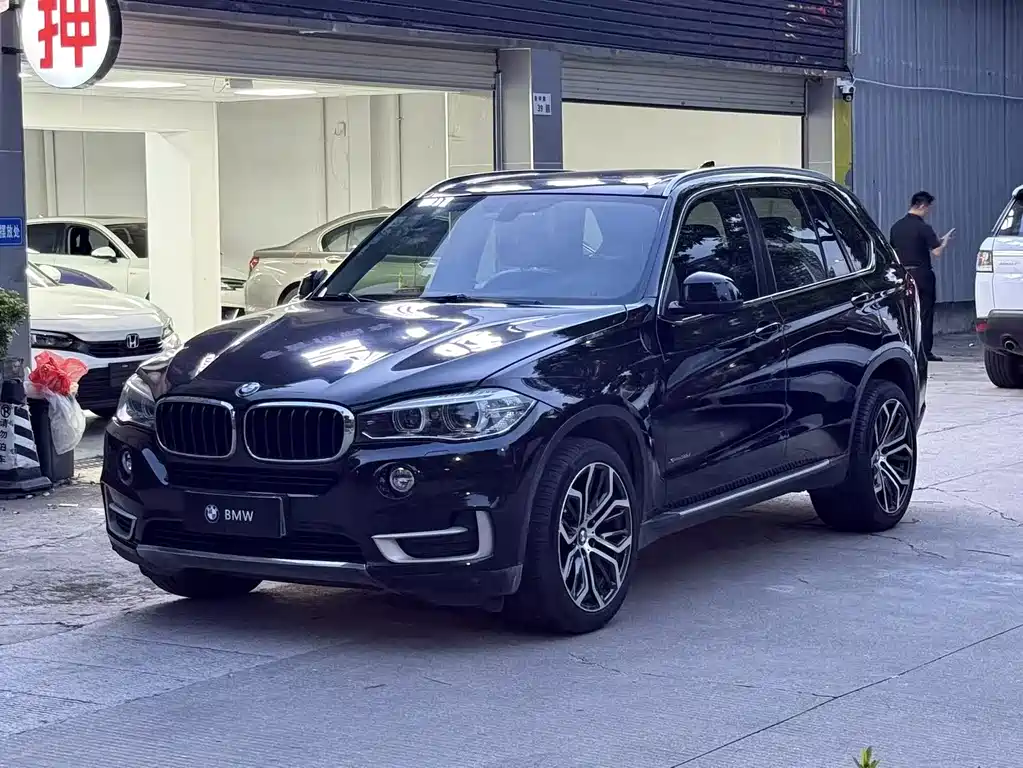 BMW X5 2014 — фото 1