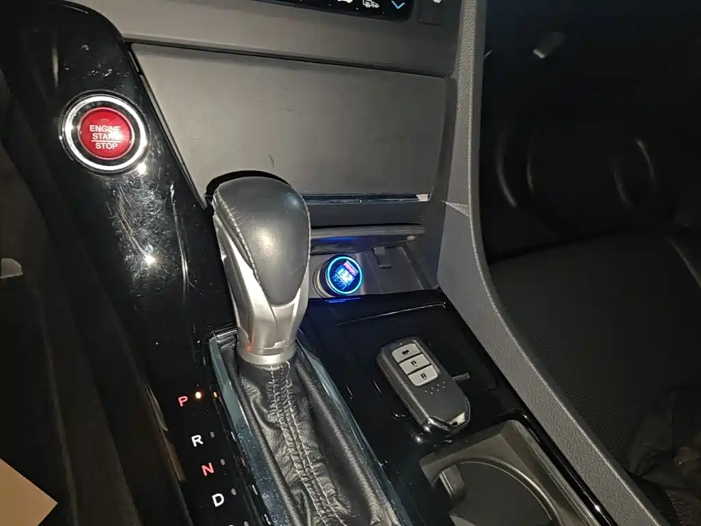 Honda Spirior 2017 — фото 14