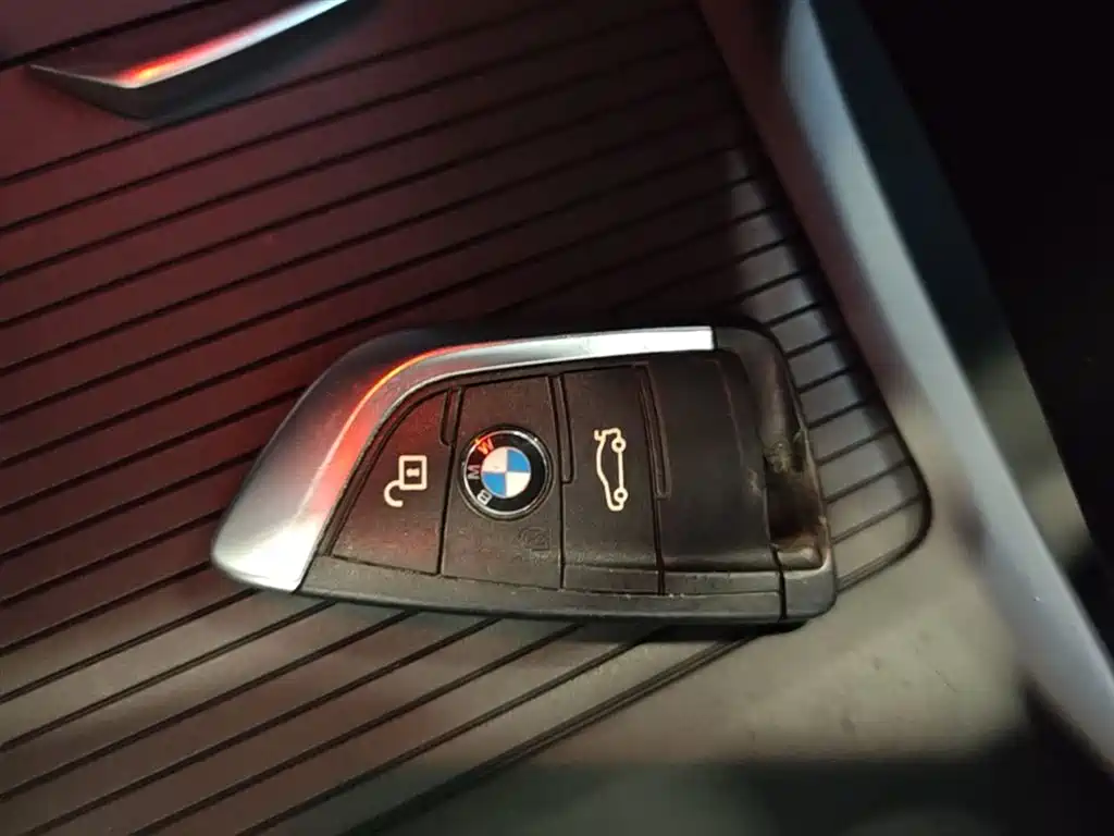 BMW X1 2019 — фото 9