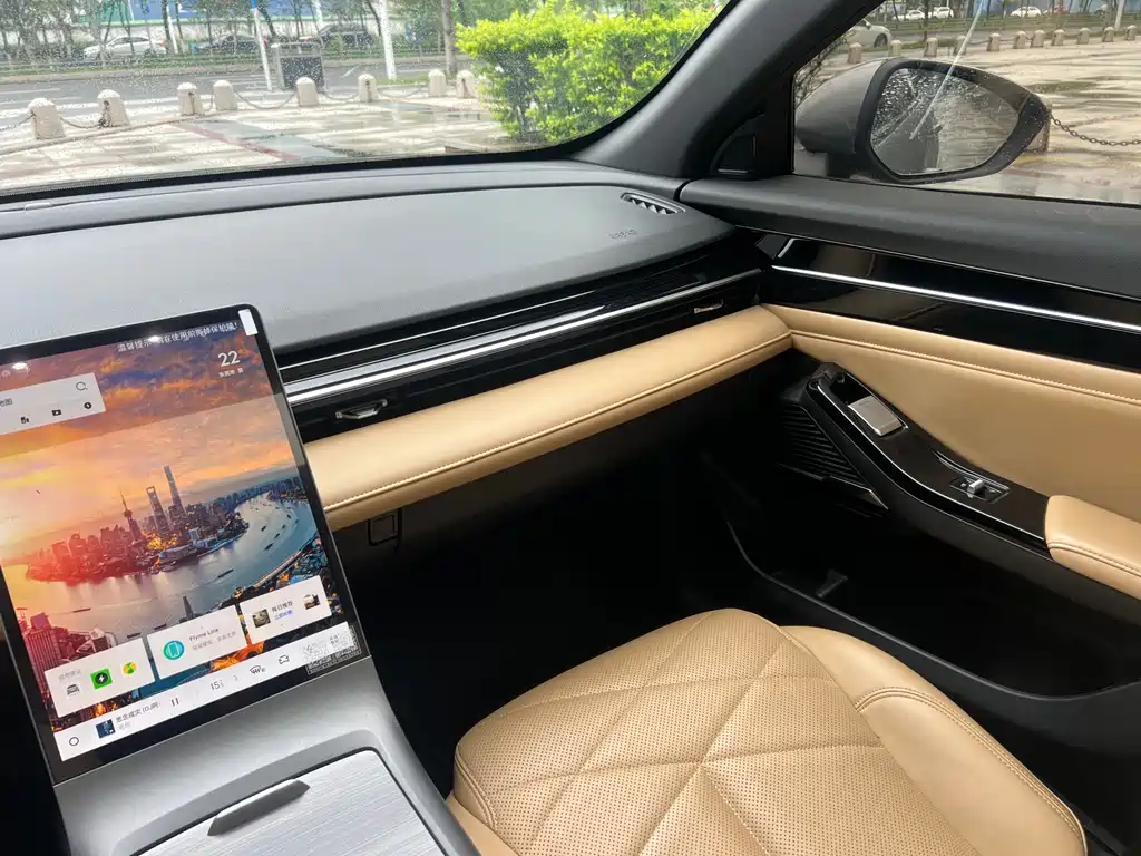 Geely Galaxy L6 2024 — фото 18