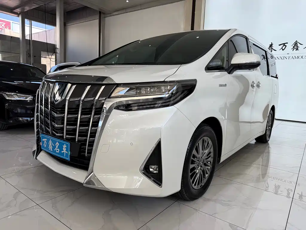 Toyota Alphard 2021 — фото 1