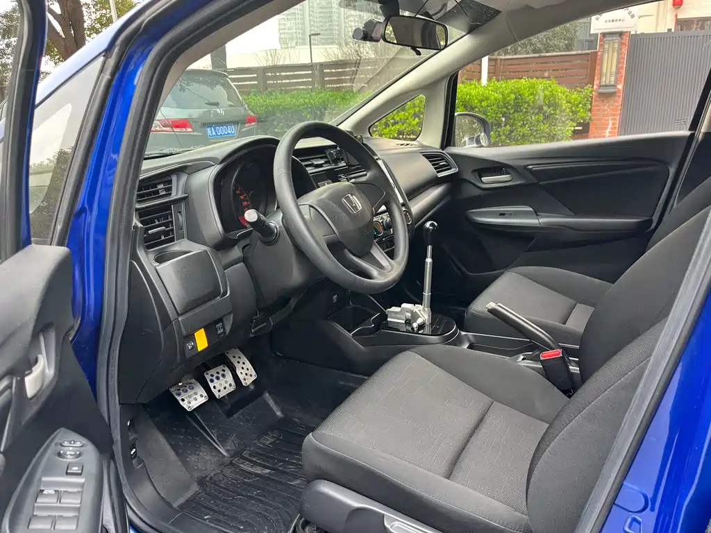 Honda Fit 2019 — фото 9