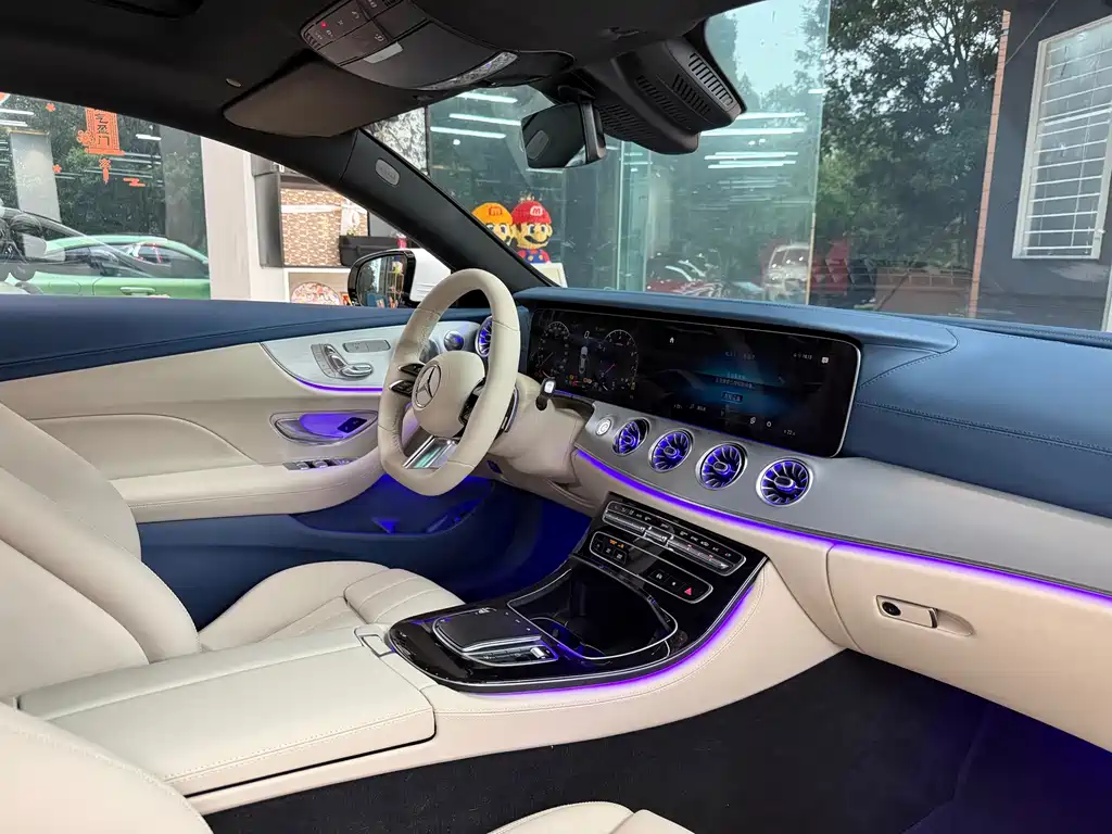 Mercedes-Benz E-Class 2021