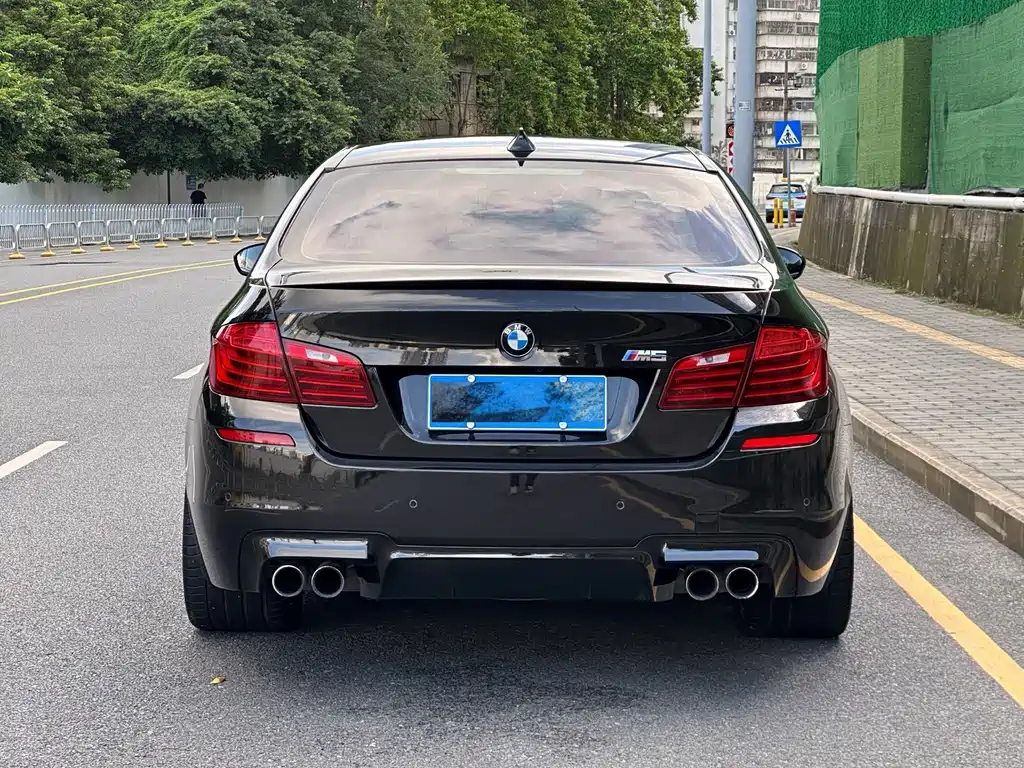 BMW M5 2014 — фото 5