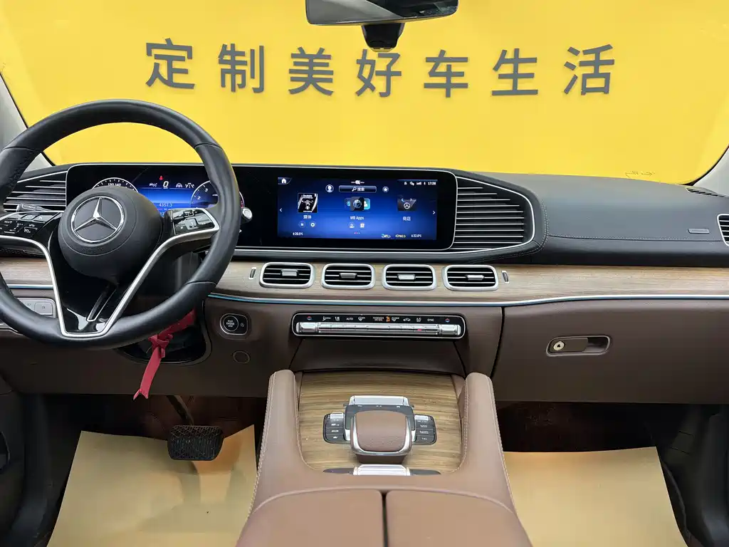 Mercedes-Benz GLE 2025 — фото 14